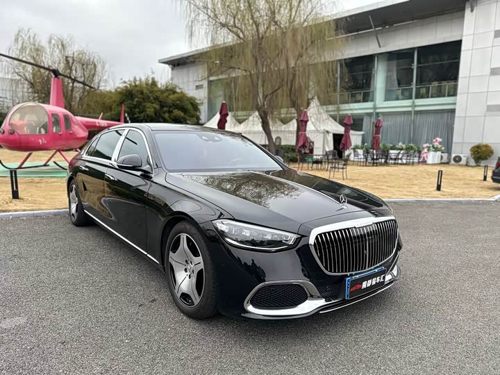 Фото 3 - Mercedes-Benz Maybach S-Class