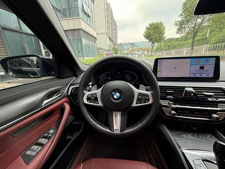 Фото 9 - BMW 5 Series