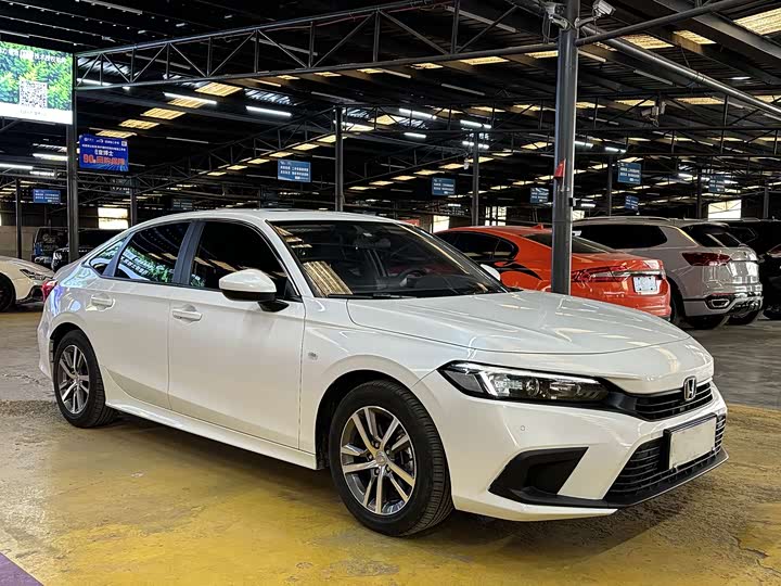 Фото 3 - Honda Civic