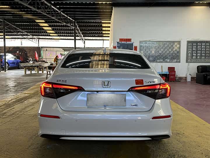 Фото 5 - Honda Civic