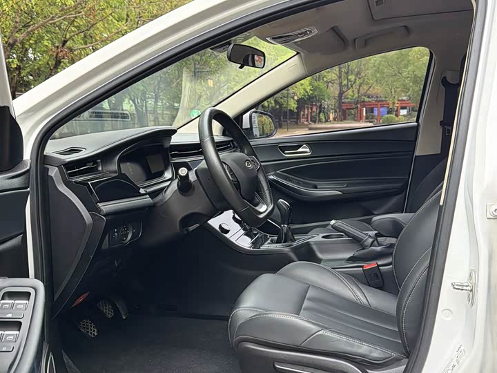 Photo 5 - Chery Omoda S5 (Arrizo 5 Plus)