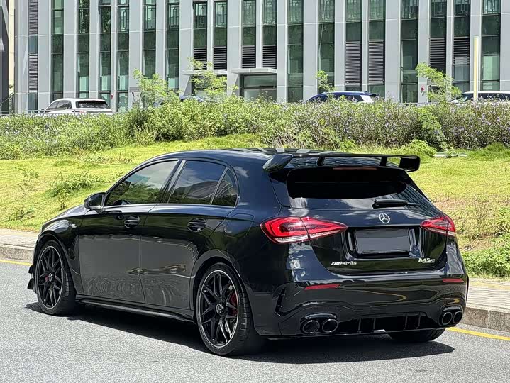 Фото 5 - Mercedes-Benz A-Class AMG