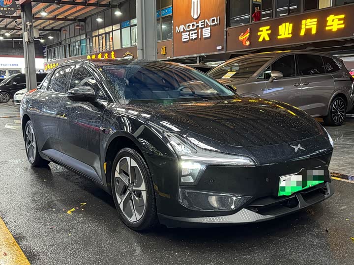 Фото 2 - XPeng Mona M03