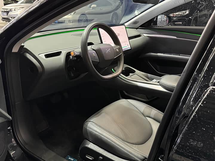 Фото 7 - XPeng Mona M03