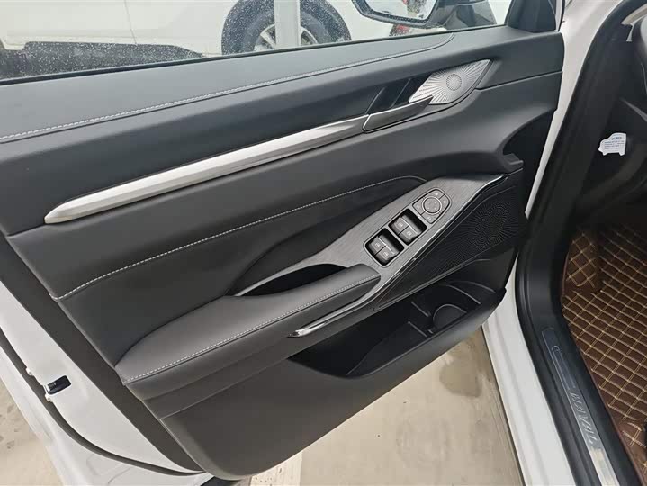 Фото 7 - Haval H6