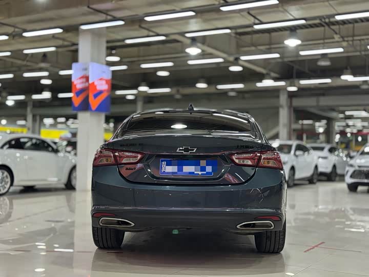 Фото 4 - Chevrolet Malibu XL