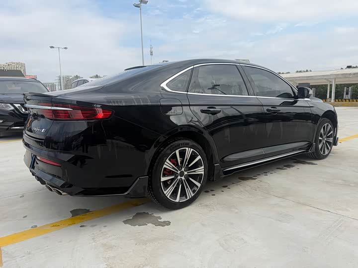 Фото 7 - Geely Preface