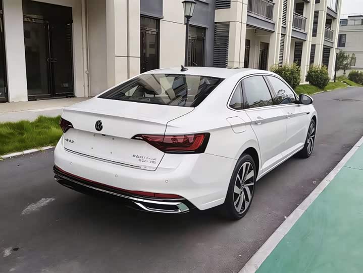 Фото 3 - Volkswagen Sagitar L