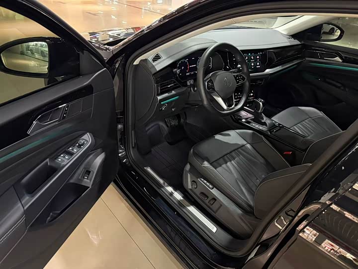 Фото 4 - Volkswagen Passat