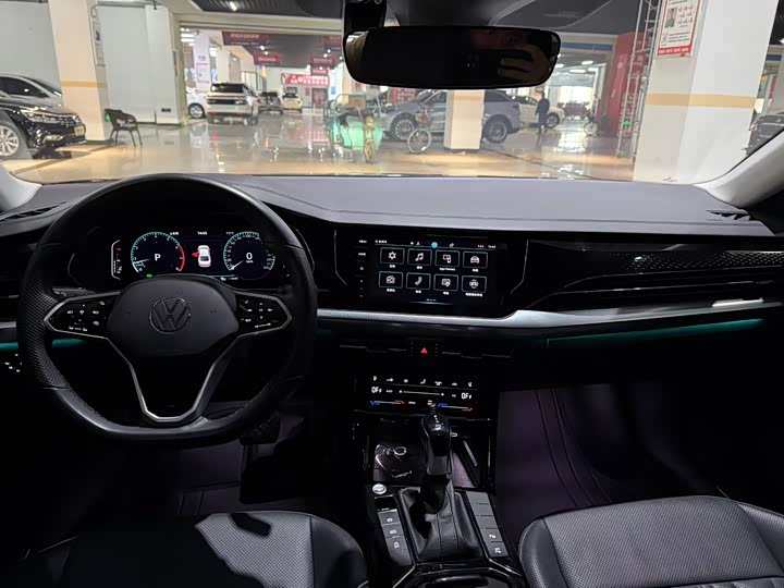 Фото 5 - Volkswagen Passat