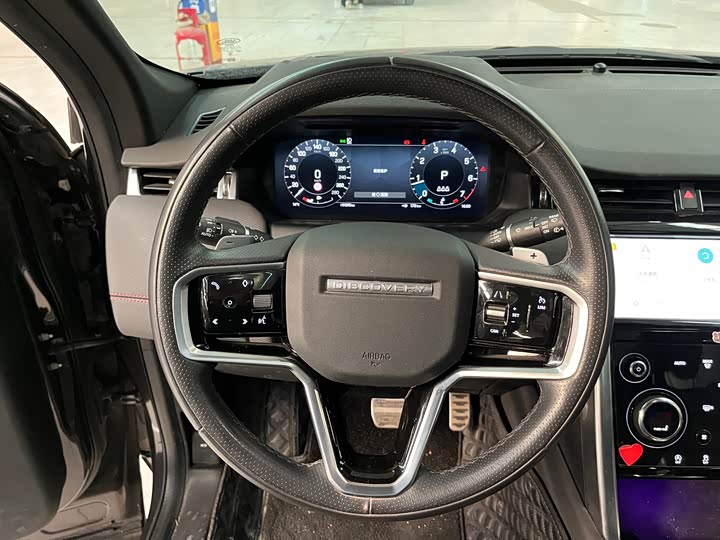 Фото 8 - Land Rover Discovery Sport