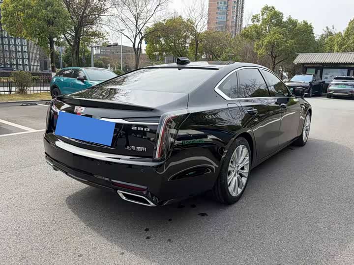 Фото 2 - Cadillac CT6