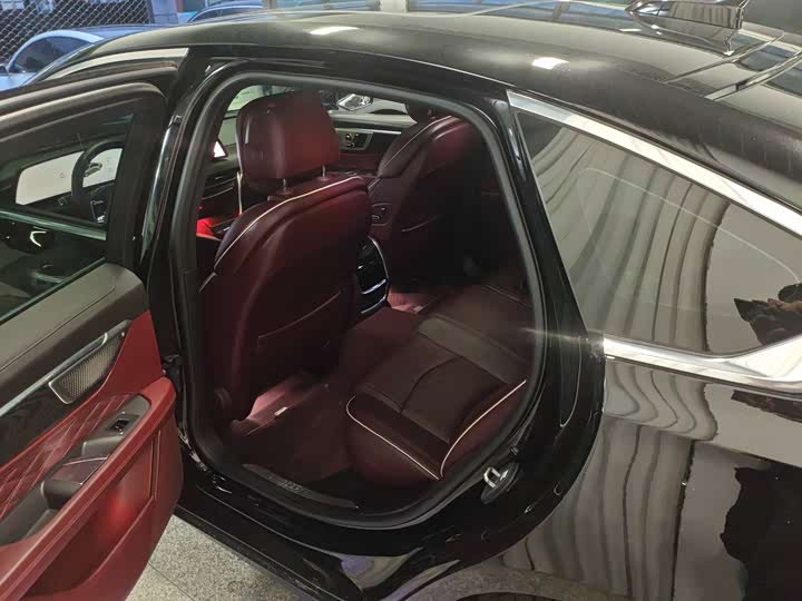 Фото 8 - Cadillac CT6