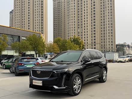 Фото 1 - Cadillac XT6