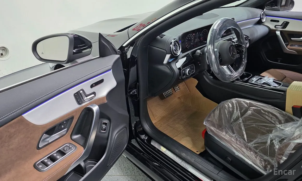 Фото 12 - Mercedes-Benz CLA-Class