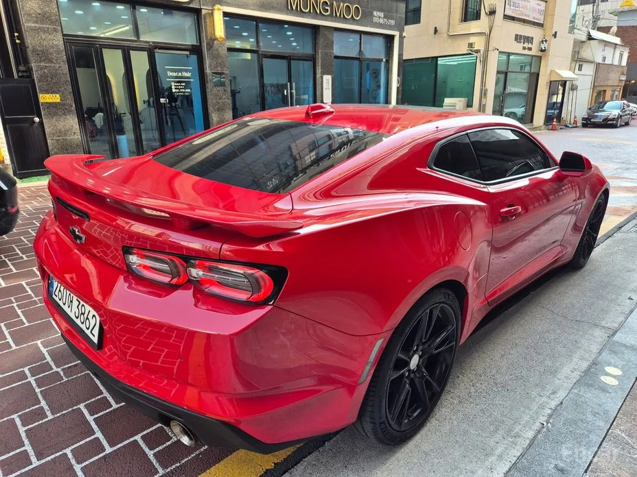 Фото 6 - Chevrolet Camaro