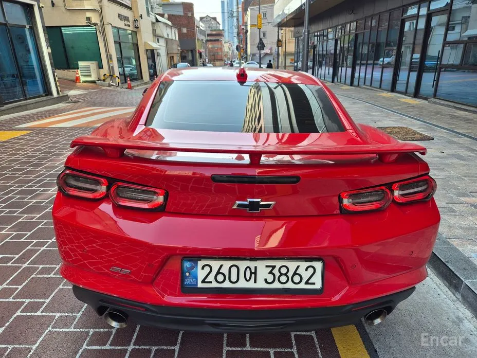 Фото 7 - Chevrolet Camaro