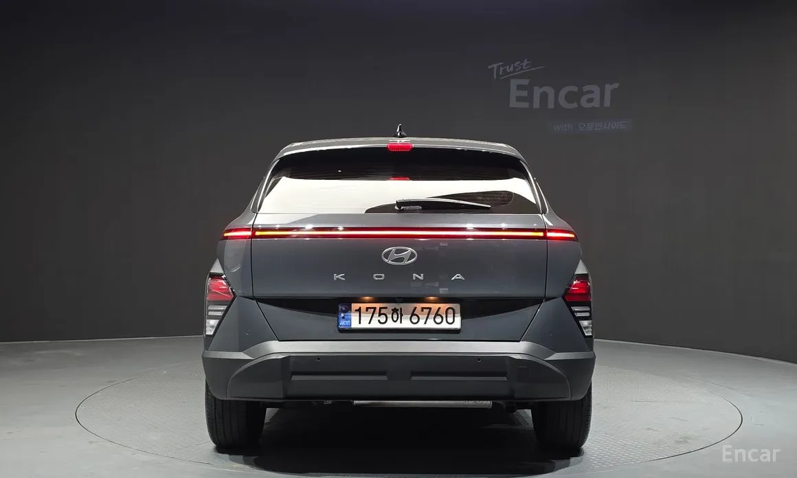 Фото 4 - Hyundai Kona