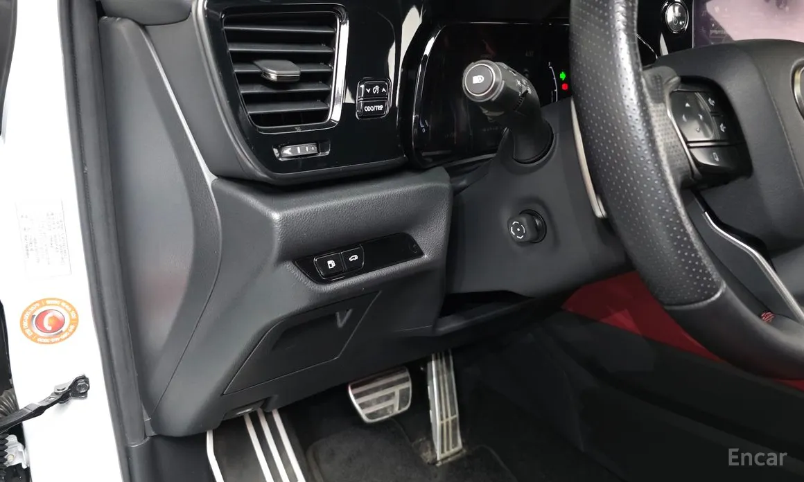 Фото 13 - Lexus NX