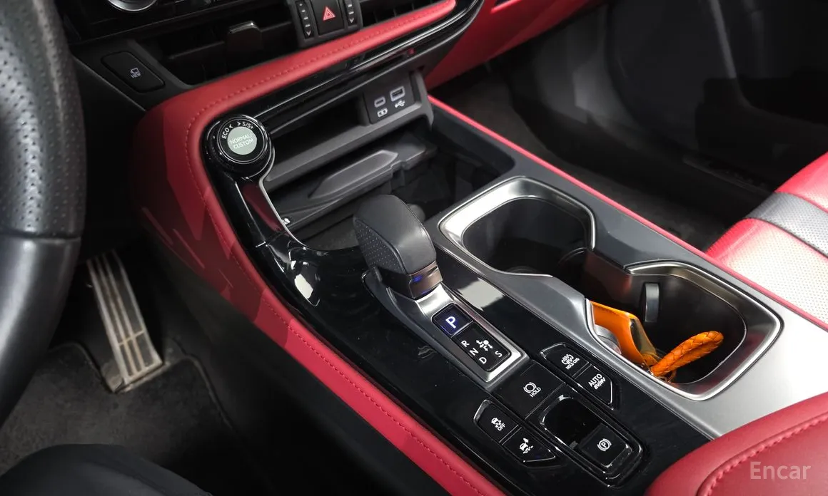 Фото 9 - Lexus NX