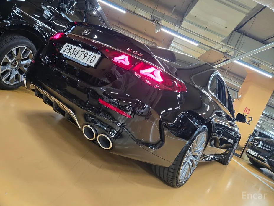 Фото 6 - Mercedes-Benz E-Class