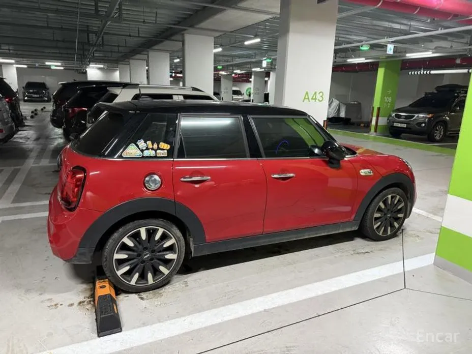 Фото 3 - Mini Cooper