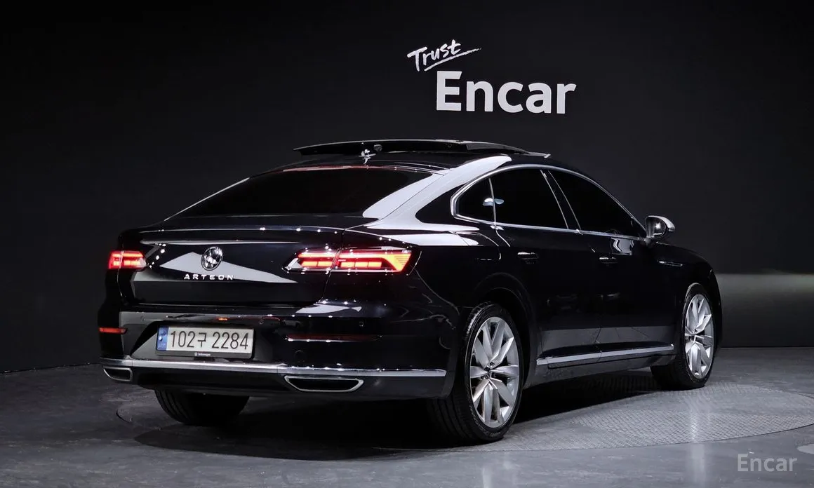 Фото 2 - Volkswagen Arteon