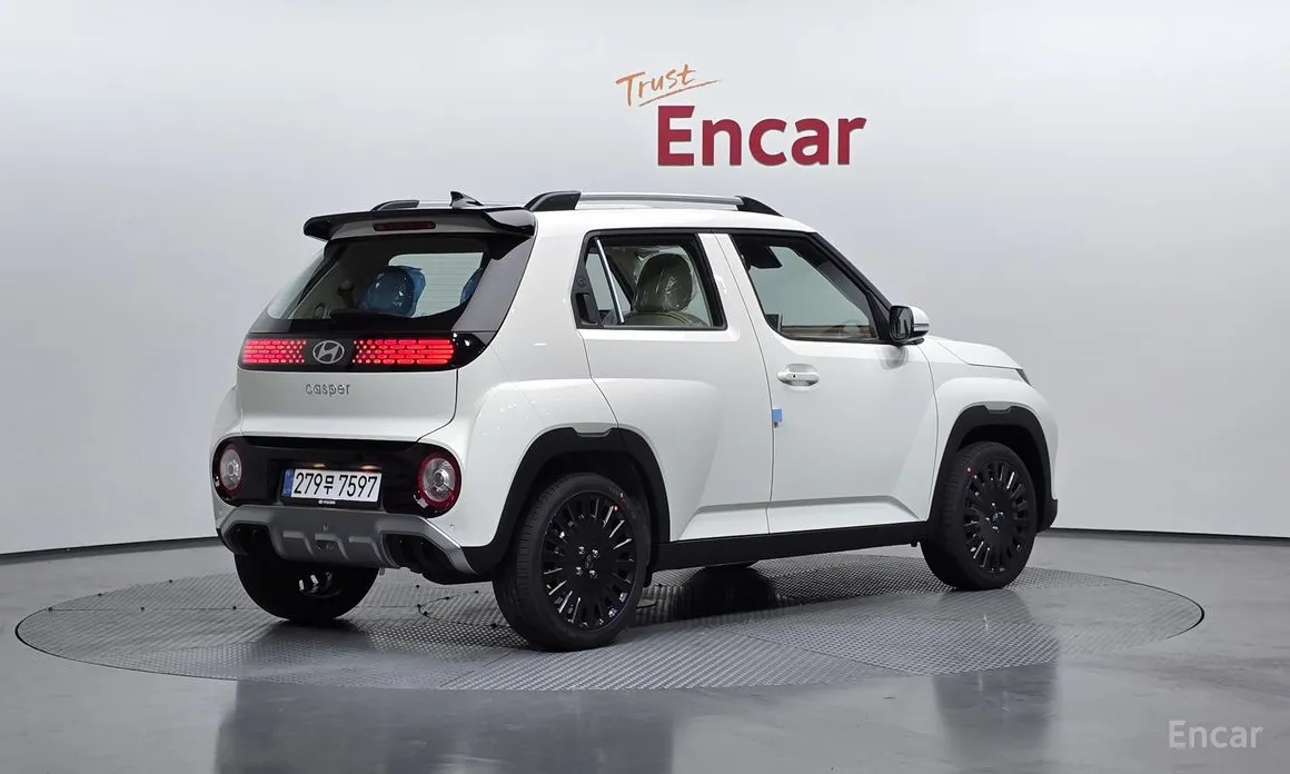 Фото 2 - Hyundai Casper