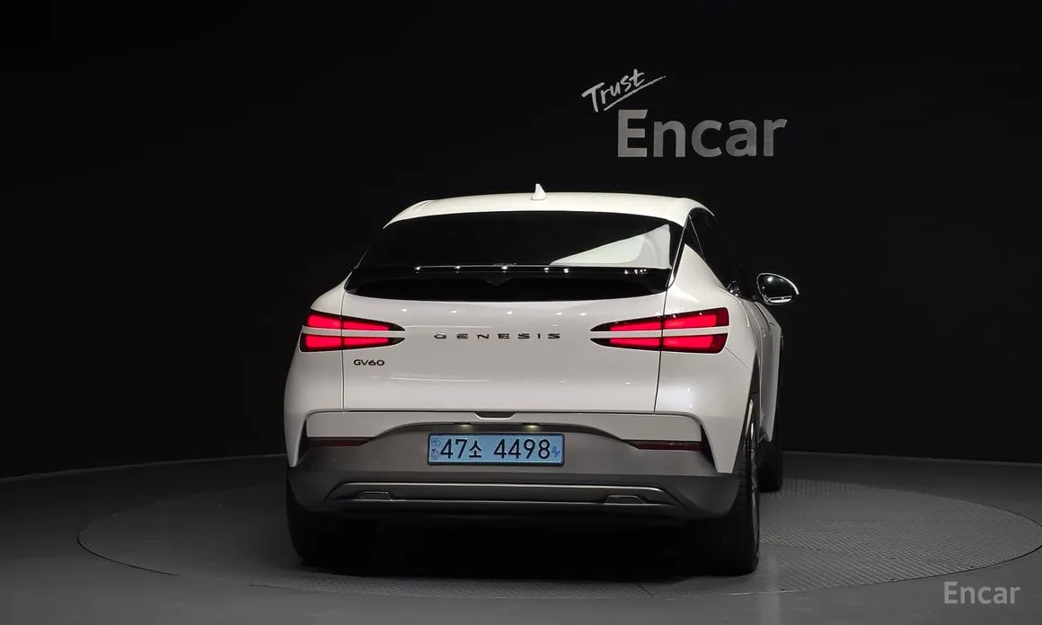 Фото 4 - Genesis GV60