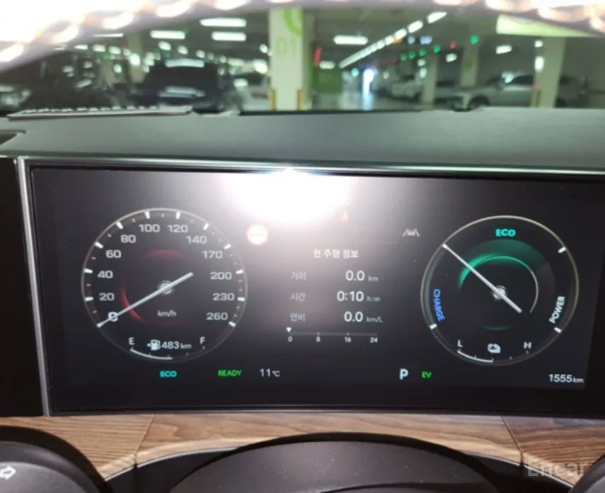 Фото 7 - Hyundai Santa Fe