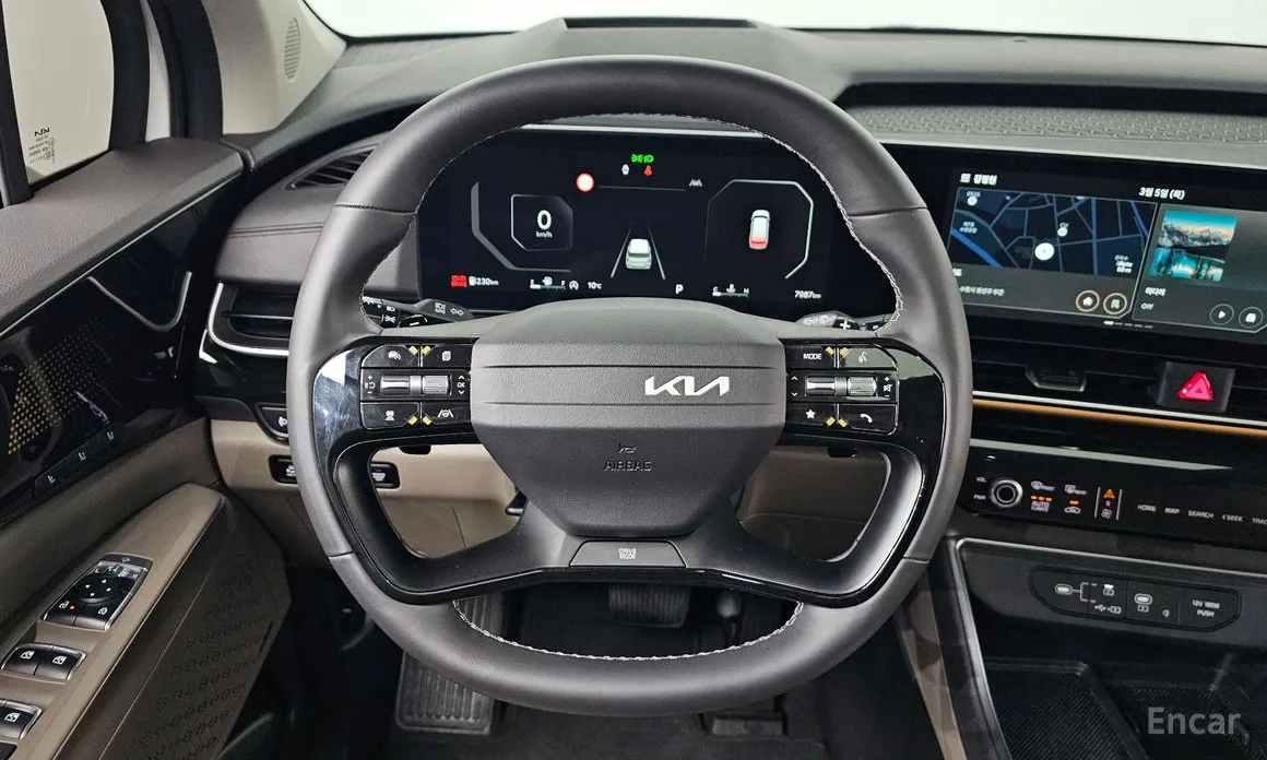 Фото 13 - Kia Carnival