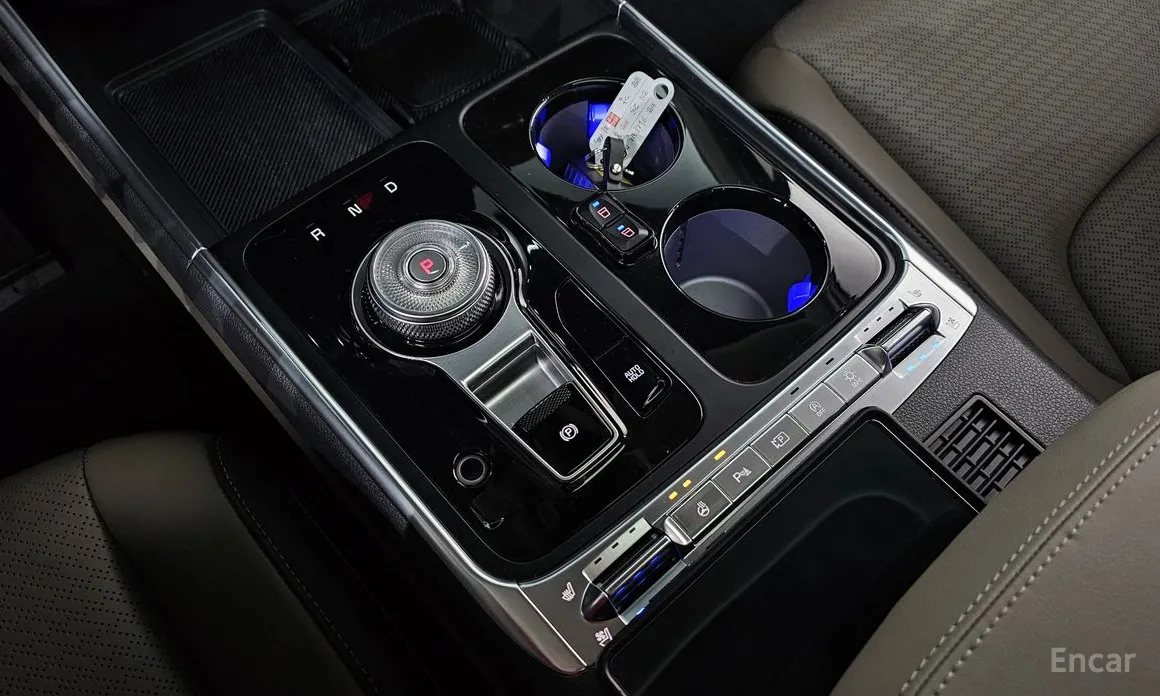 Фото 9 - Kia Carnival