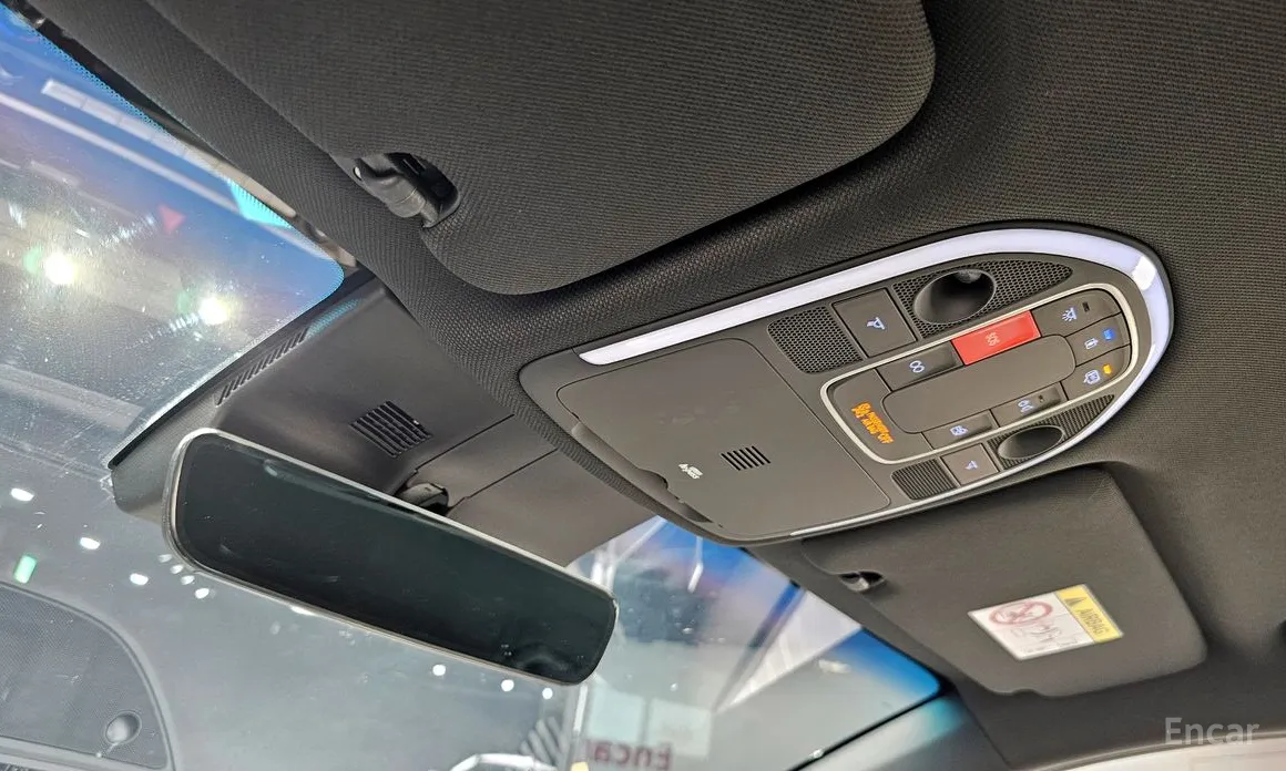 Фото 19 - Genesis G70