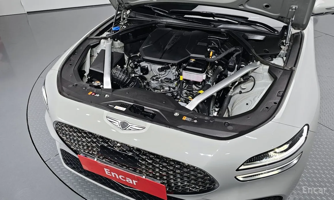 Фото 6 - Genesis G70