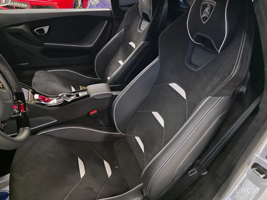 Фото 10 - Lamborghini Huracan