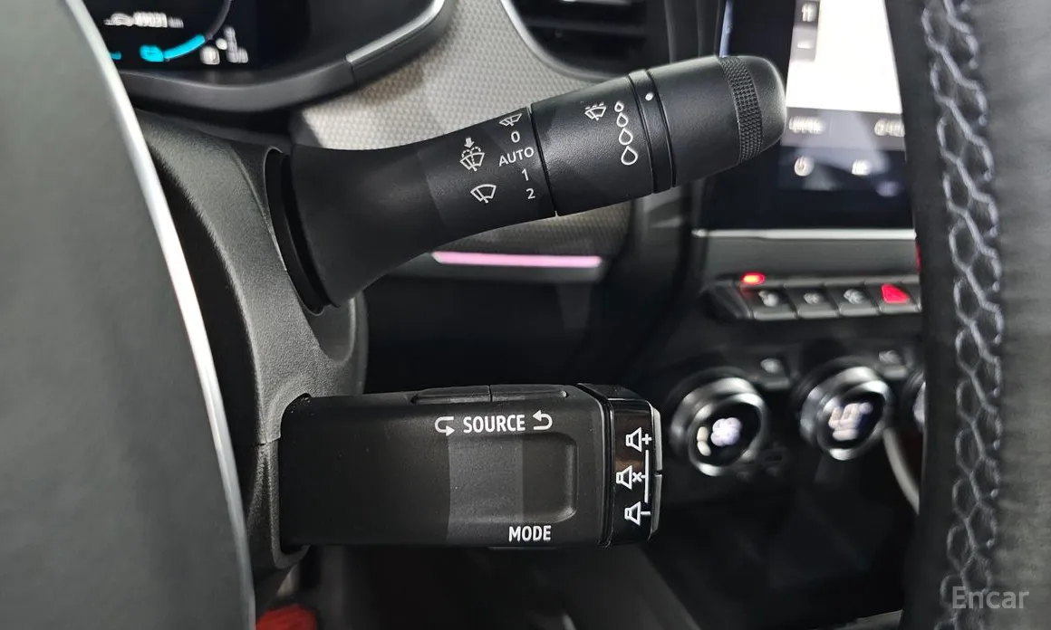 Фото 15 - Renault XM3