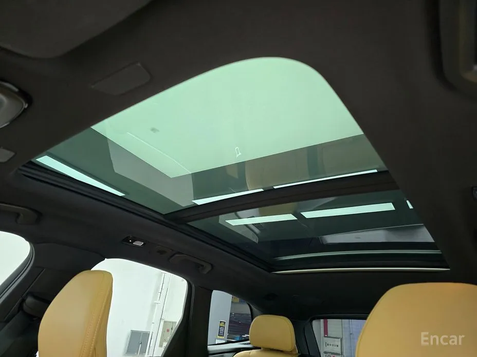 Фото 15 - Volvo XC60