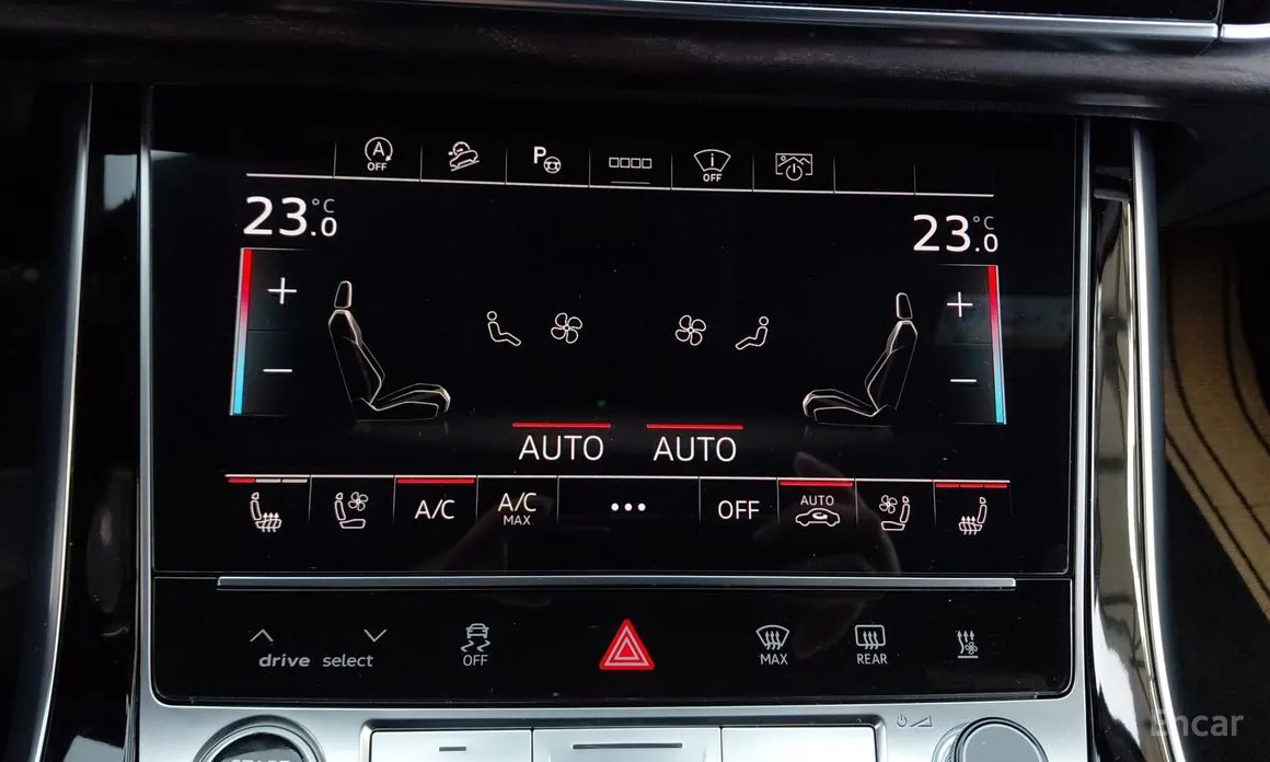 Фото 19 - Audi Q7