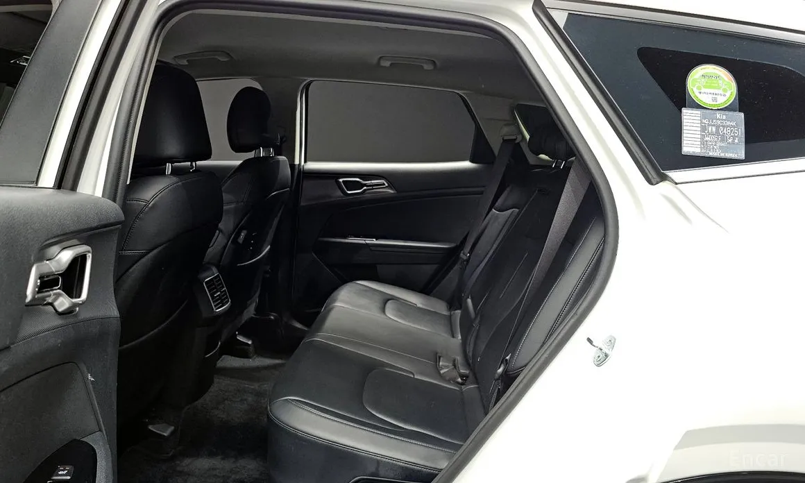 Фото 12 - Kia Sportage