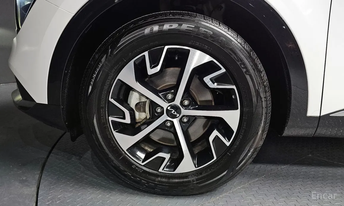 Фото 5 - Kia Sportage