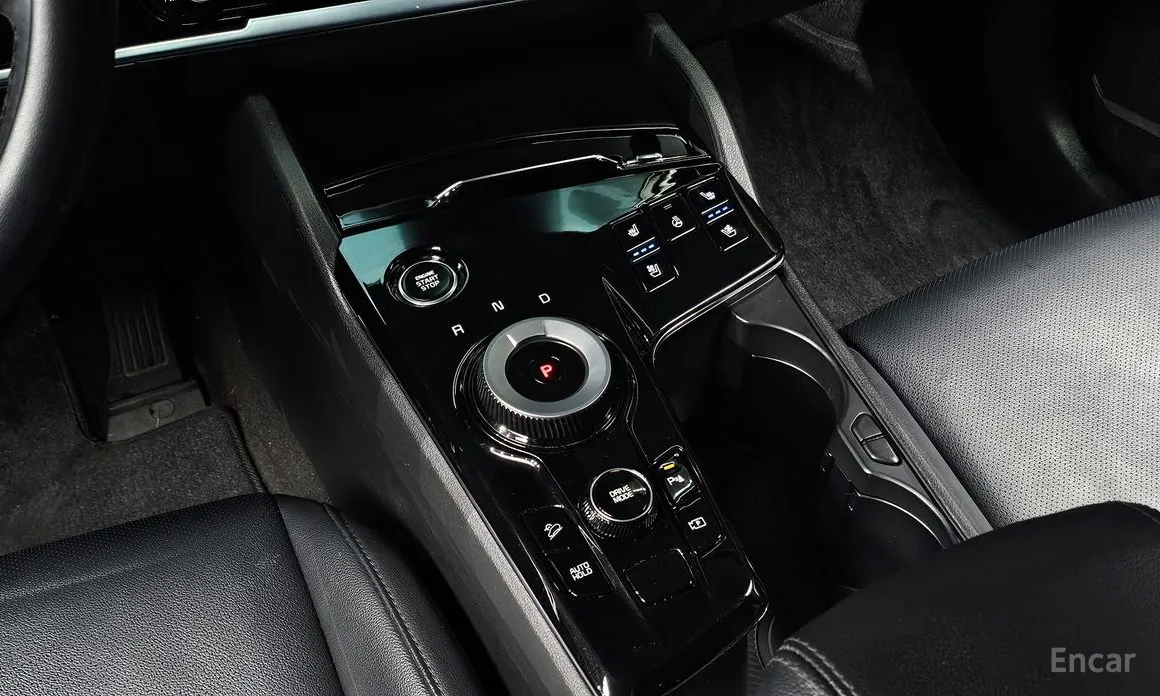 Фото 9 - Kia Sportage