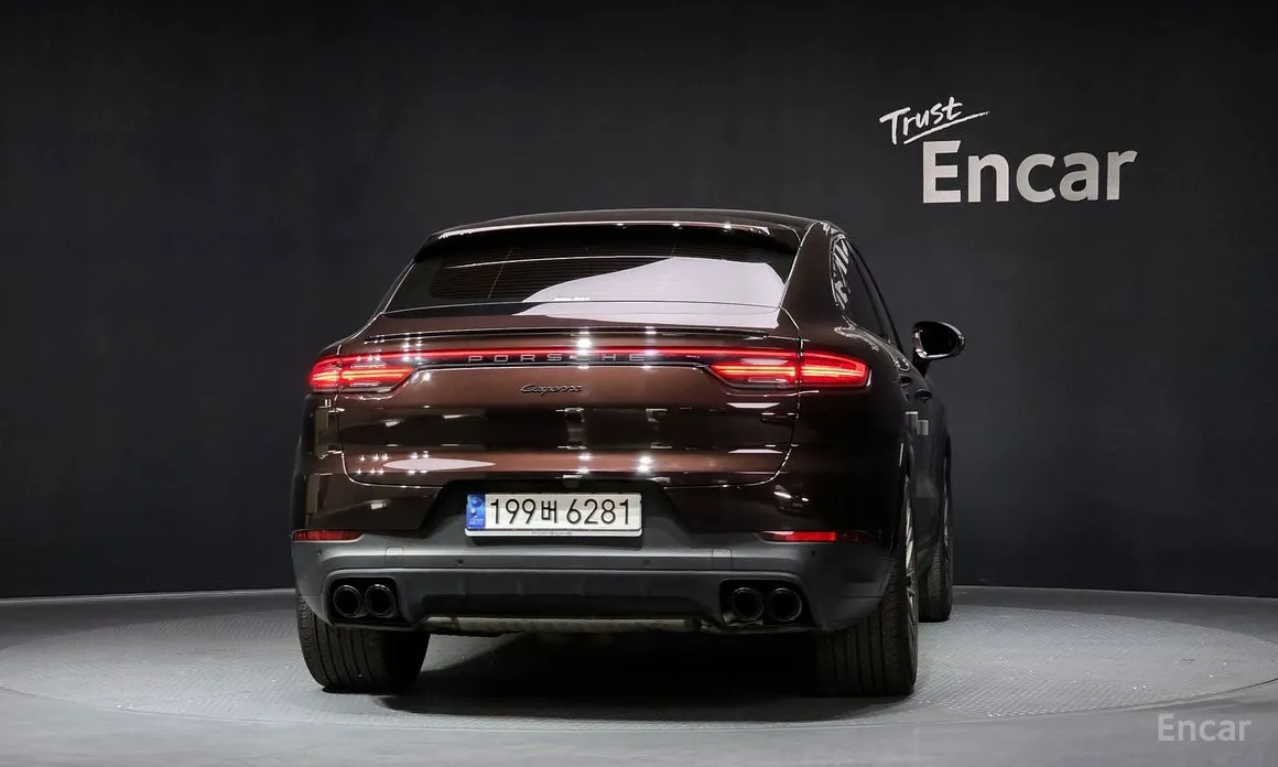 Фото 4 - Porsche Cayenne