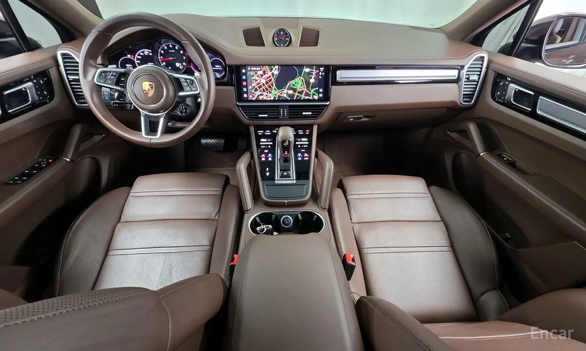 Фото 7 - Porsche Cayenne