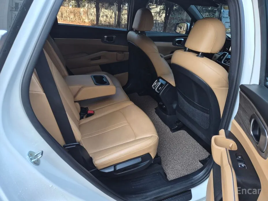 Zdjęcie 10 - Kia Sorento