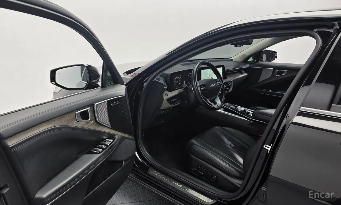 Фото 10 - Kia K8