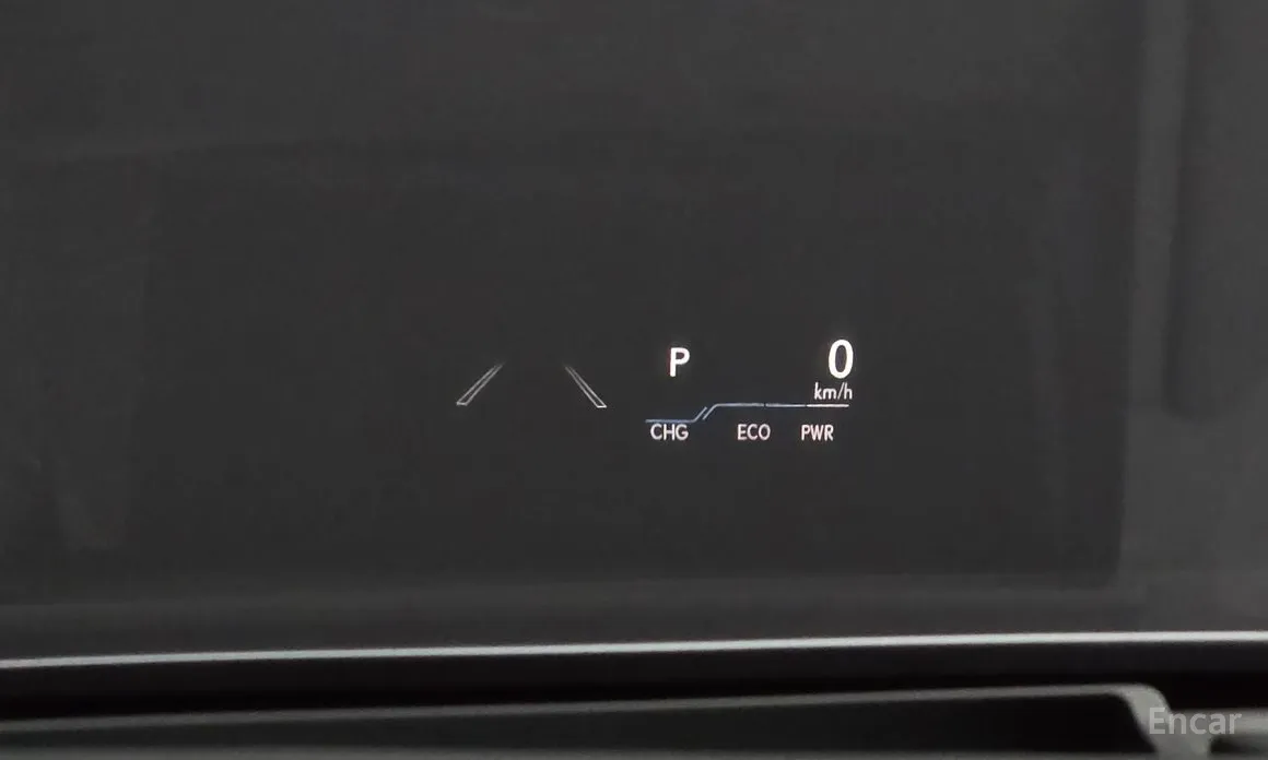 Фото 17 - Lexus ES