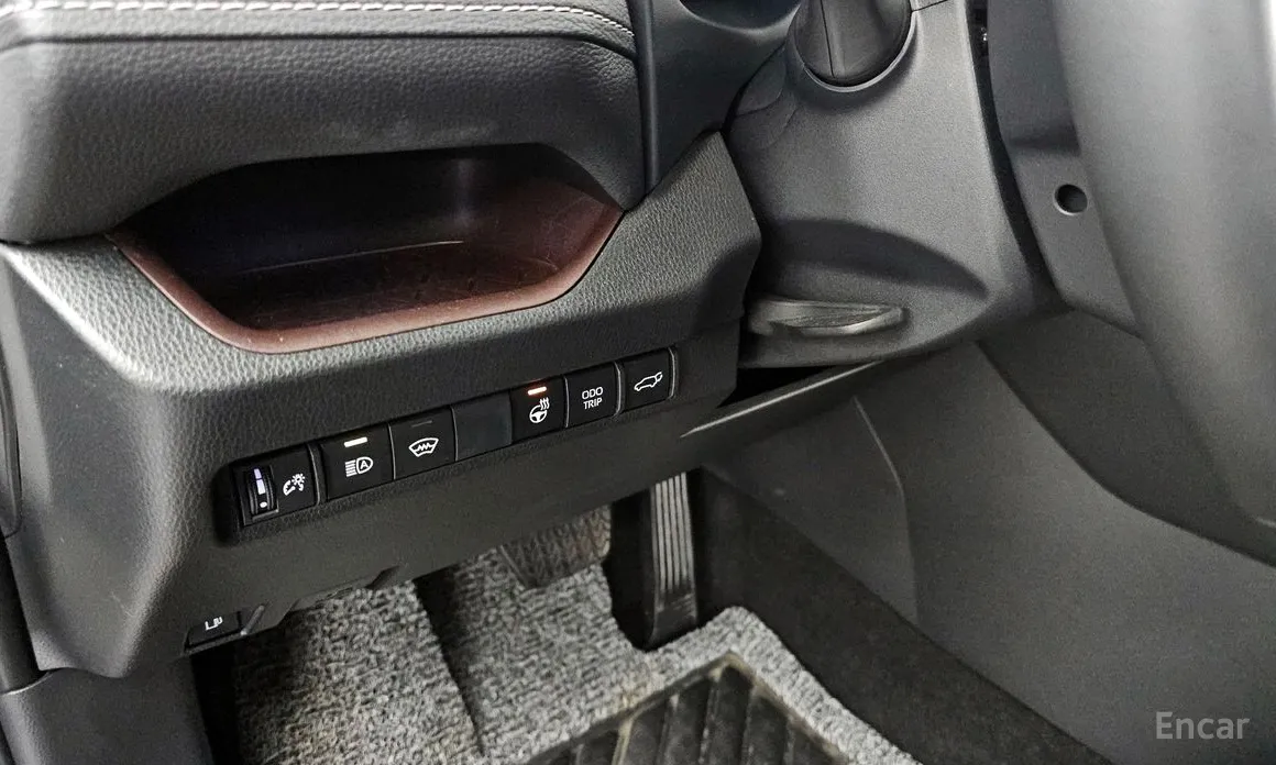 Фото 17 - Toyota RAV4