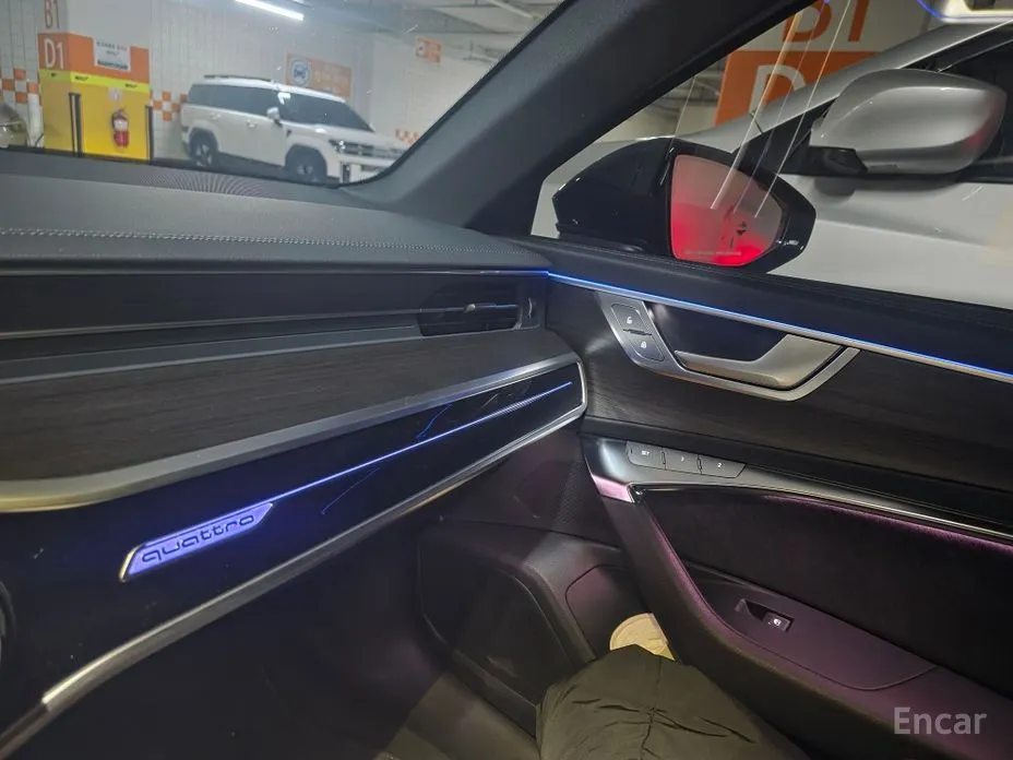 Фото 10 - Audi A6