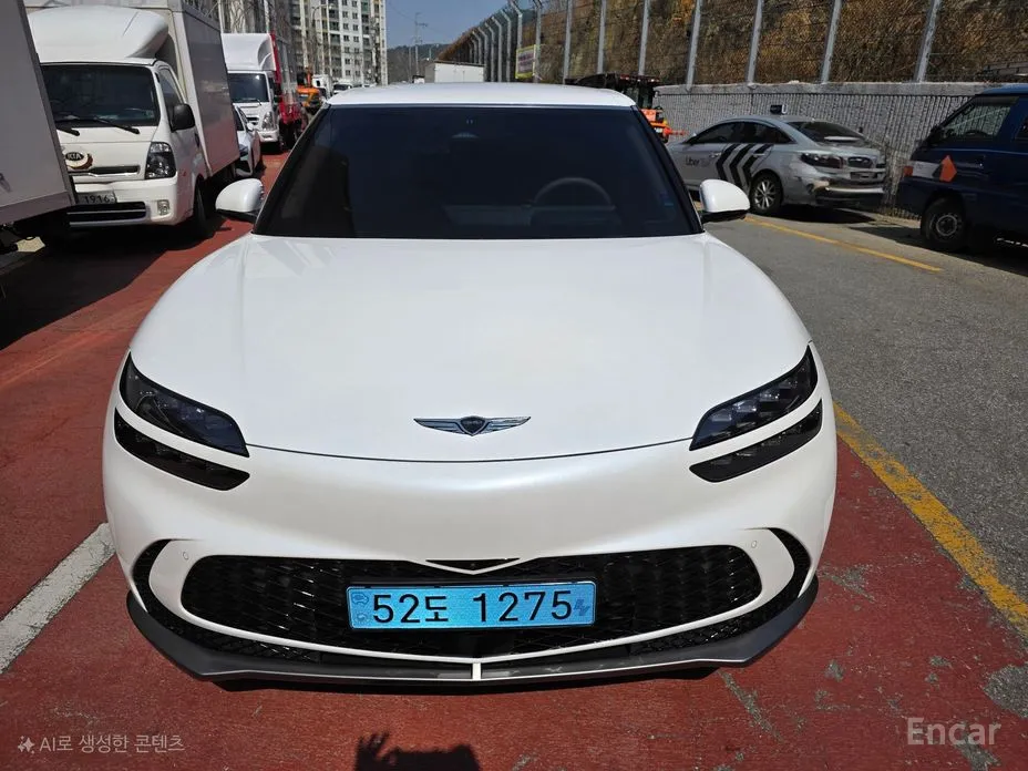 Фото 1 - Genesis GV60