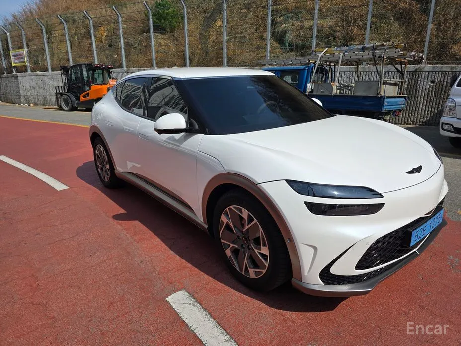 Фото 4 - Genesis GV60